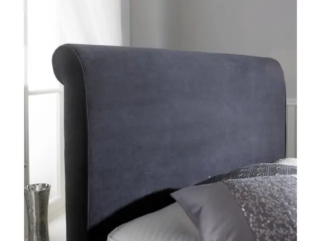 Everly Sleigh Bed - Image 5
