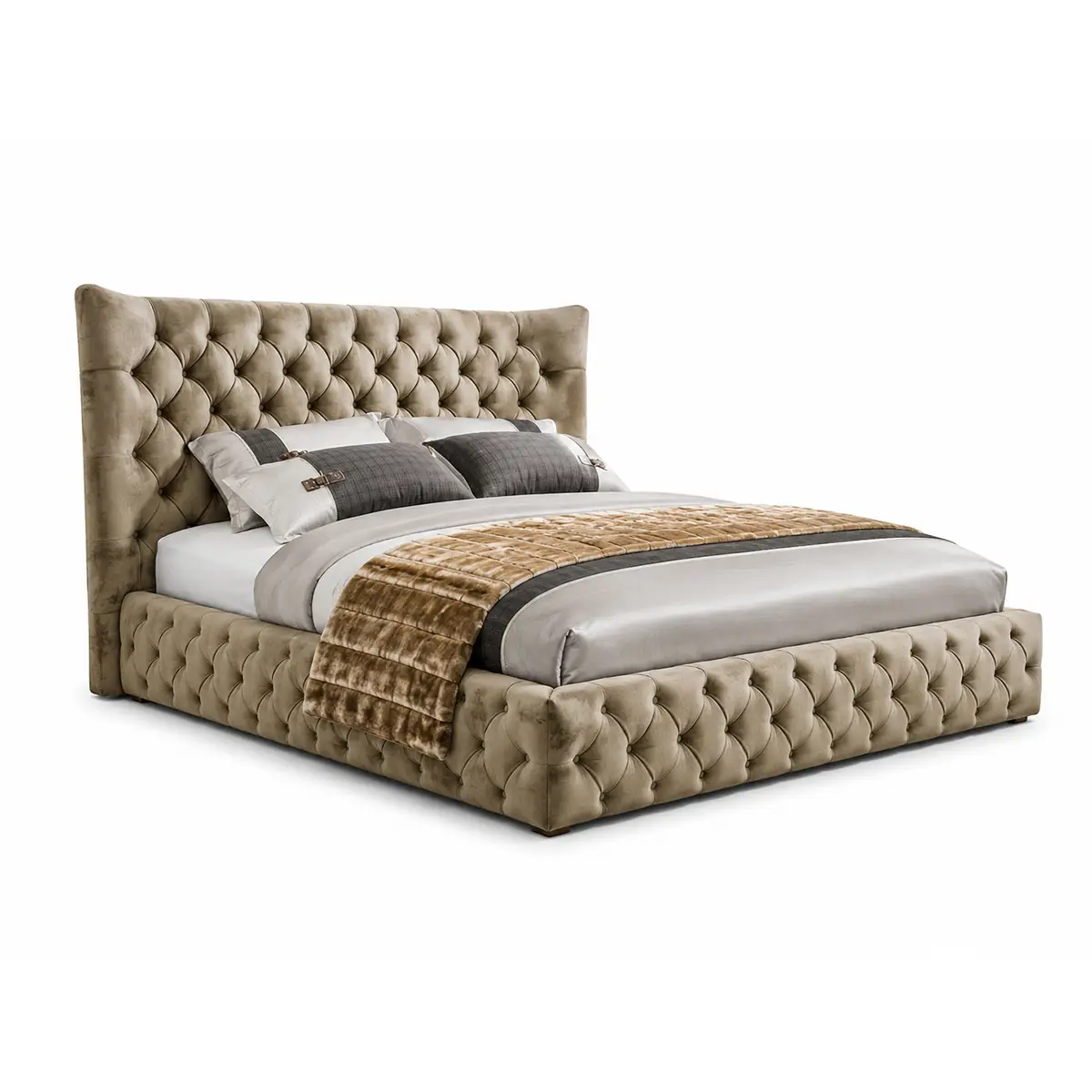 Grand Wing Back Chesterfield Bed - Image 6